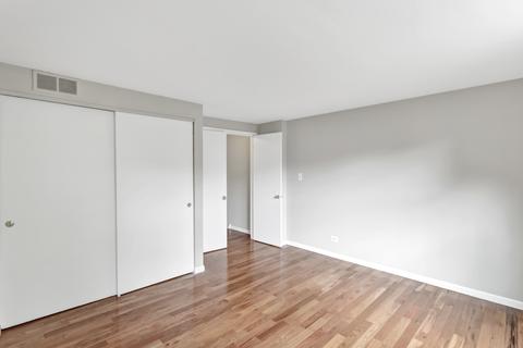 2215 Langdon Pl, Hoffman Estates, IL 60169 photo 15