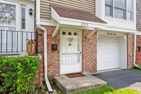2215 Langdon Pl, Hoffman Estates, IL 60169 photo 2