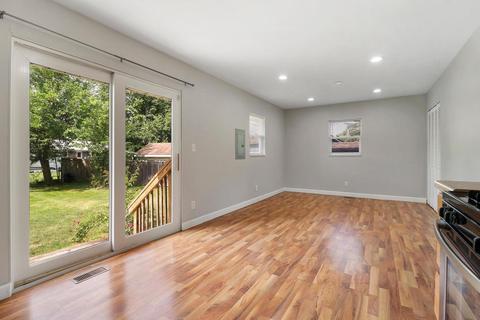 2203 Briar Ln, Lindenhurst, IL 60046 photo 7