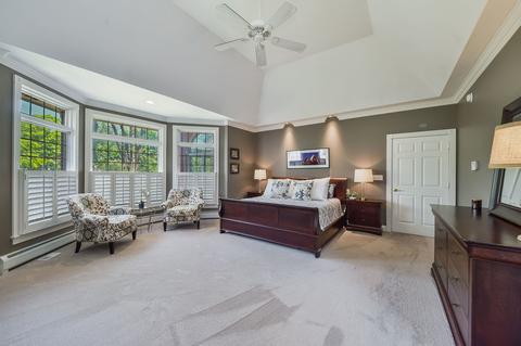 103 E Farnham Ln, Wheaton, IL 60189 photo 14
