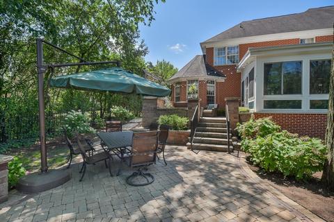 103 E Farnham Ln, Wheaton, IL 60189 photo 32