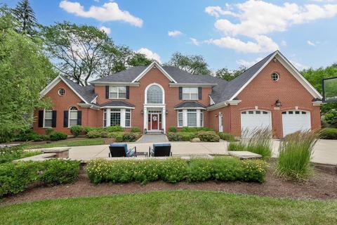 103 E Farnham Ln, Wheaton, IL 60189 photo 1