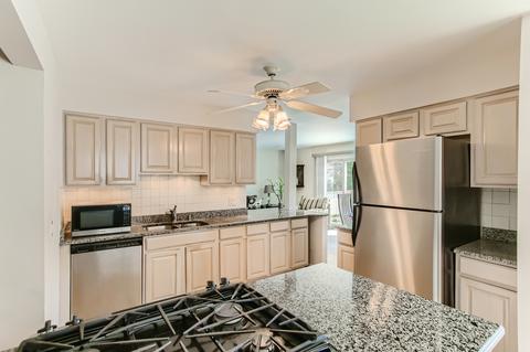 2532 Yarrow Ln, Rolling Meadows, IL 60008 photo 6