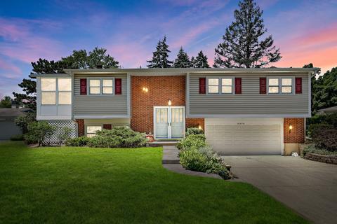 1014 N Moki Ln, Mount Prospect, IL 60056 photo 2