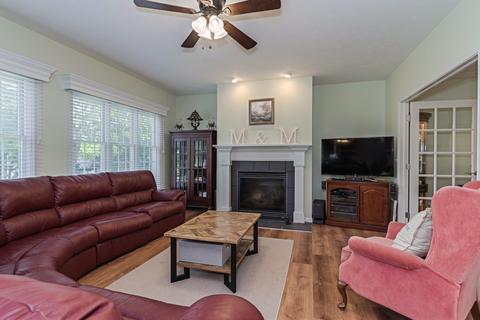 1050 Balsam Rd, Normal, IL 61761 photo 9