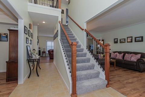 1050 Balsam Rd, Normal, IL 61761 photo 2