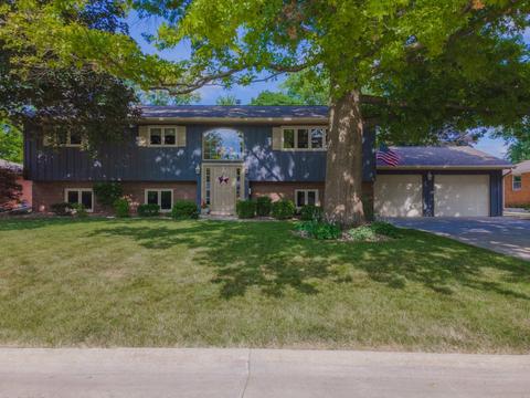 106 Marie Way, Normal, IL 61761 photo 2