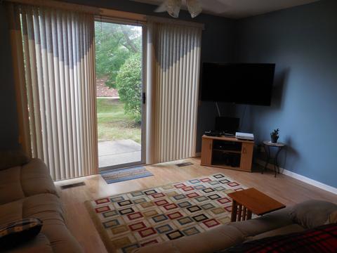 1 Steven Ct, Algonquin, IL 60102 photo 2