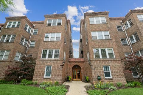 719 Emerson St #2E, Evanston, IL 60201
