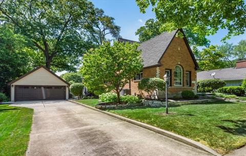 110 S Hickory Ave, Bartlett, IL 60103 photo 4