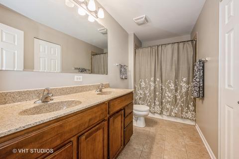 3134 Valley Falls St, Elgin, IL 60124 photo 18