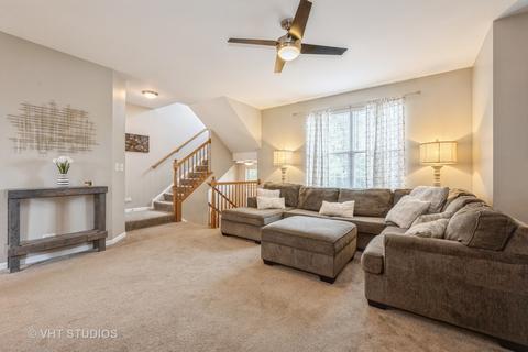 3134 Valley Falls St, Elgin, IL 60124 photo 15