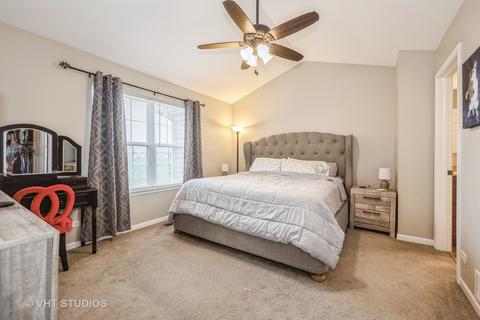 3134 Valley Falls St, Elgin, IL 60124 photo 17