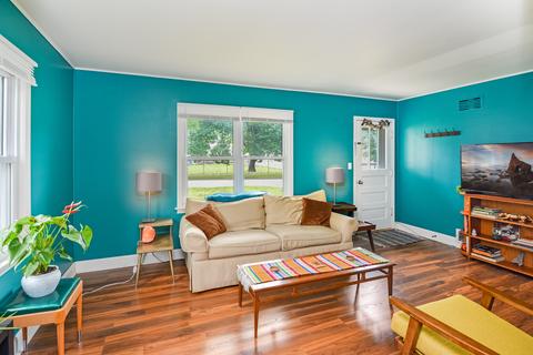 605 N Walnut St, Normal, IL 61761 photo 5