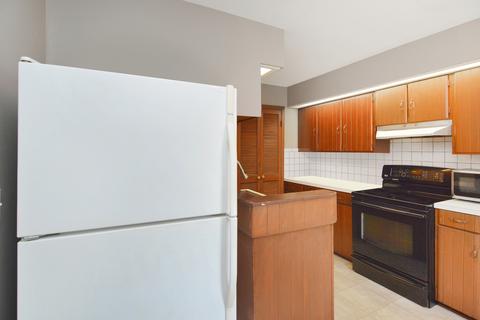 605 N Walnut St, Normal, IL 61761 photo 26