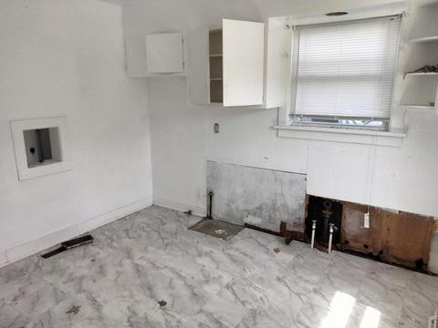 645 E Merchant St, Kankakee, IL 60901 photo 3