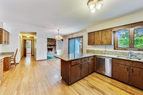 384 Glen Echo Rd, Naperville, IL 60565 photo 19
