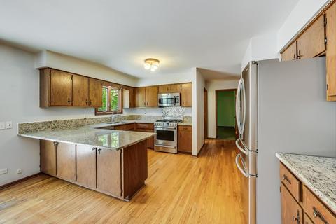 384 Glen Echo Rd, Naperville, IL 60565 photo 18