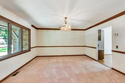 384 Glen Echo Rd, Naperville, IL 60565 photo 17