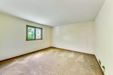 384 Glen Echo Rd, Naperville, IL 60565 photo 21