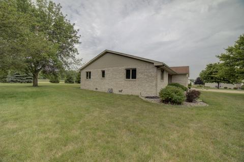 103 N Bend Dr, Onarga, IL 60955 photo 8