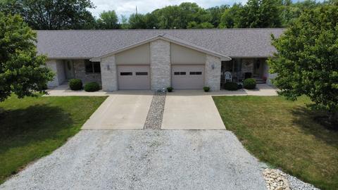 103 N Bend Dr, Onarga, IL 60955 photo 2