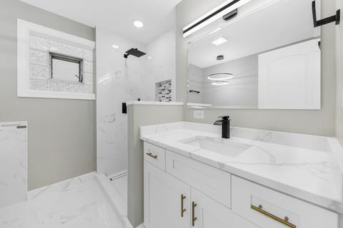 7231 S Artesian Ave, Chicago, IL 60629 photo 15