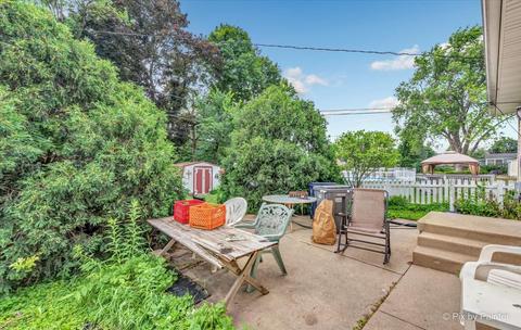 1102 Carr St, Elgin, IL 60123 photo 22
