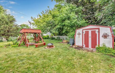 1102 Carr St, Elgin, IL 60123 photo 24