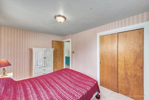 1102 Carr St, Elgin, IL 60123 photo 13