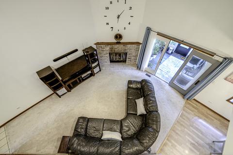 1634 Pebble Beach Dr, Hoffman Estates, IL 60169 photo 18
