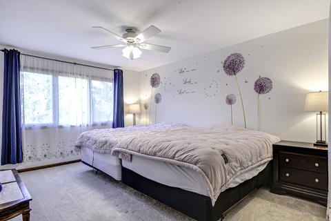 1634 Pebble Beach Dr, Hoffman Estates, IL 60169 photo 17