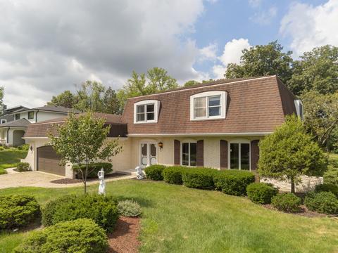 8436 Clynderven Rd, Burr Ridge, IL 60527 photo 3
