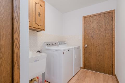 8436 Clynderven Rd, Burr Ridge, IL 60527 photo 28