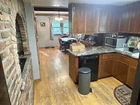 6840 Best Rd, Pecatonica, IL 61063 photo 8