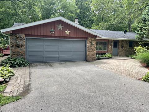6840 Best Rd, Pecatonica, IL 61063 photo 2