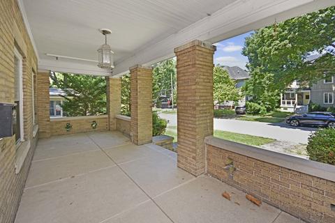503 E Olive St, Bloomington, IL 61701 photo 5