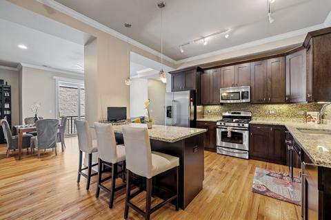 207 E 31st St #4E, Chicago, IL 60616 photo 3