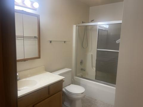 3202 Terrace Dr, Mchenry, IL 60050 photo 11