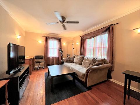1091 W Hickory St, Kankakee, IL 60901 photo 2