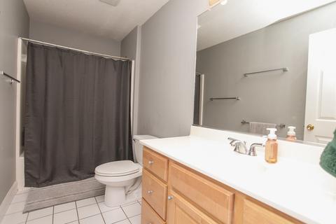 13 Conway Cir, Bloomington, IL 61704 photo 37