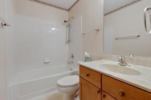 28489 Wagon Trail Ct, Lakemoor, IL 60051 photo 20