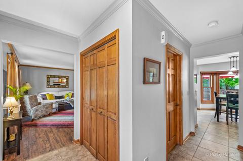 625 Maple Ave, Elburn, IL 60119 photo 2
