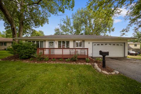 526 Jackson St, Genoa, IL 60135 photo 1