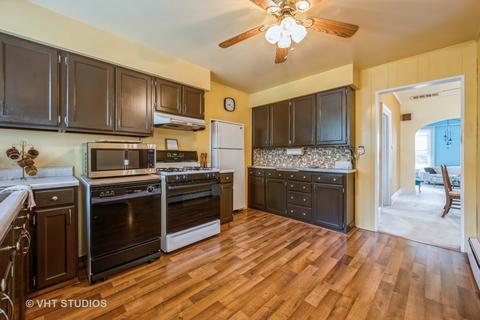 32 Leonard St, Elgin, IL 60123 photo 8