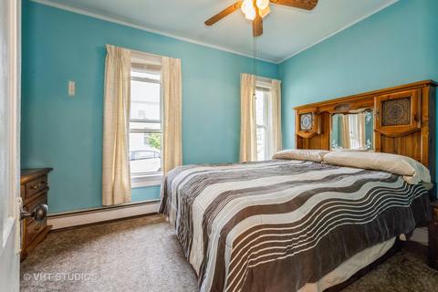 32 Leonard St, Elgin, IL 60123 photo 9