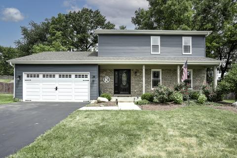 2670 Kettlehook Dr, Elgin, IL 60124 photo 1