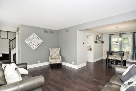 2670 Kettlehook Dr, Elgin, IL 60124 photo 3