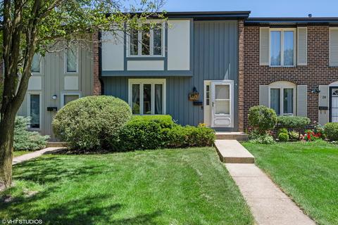 27 Cypress Sq, Elgin, IL 60123 photo 1