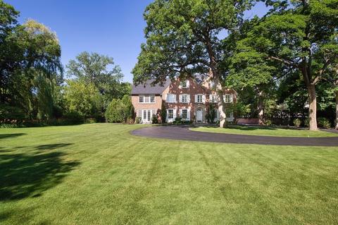 976 Oak Ter, Glencoe, IL 60022